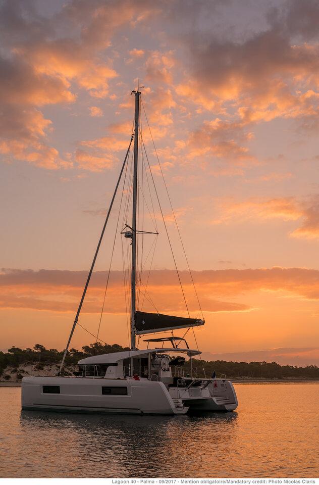 Book Lagoon 40 - 4 + 2 cab Catamaran for bareboat charter in ACI Marina Slano, Dubrovnik region, Croatia with TripYacht!, picture 3