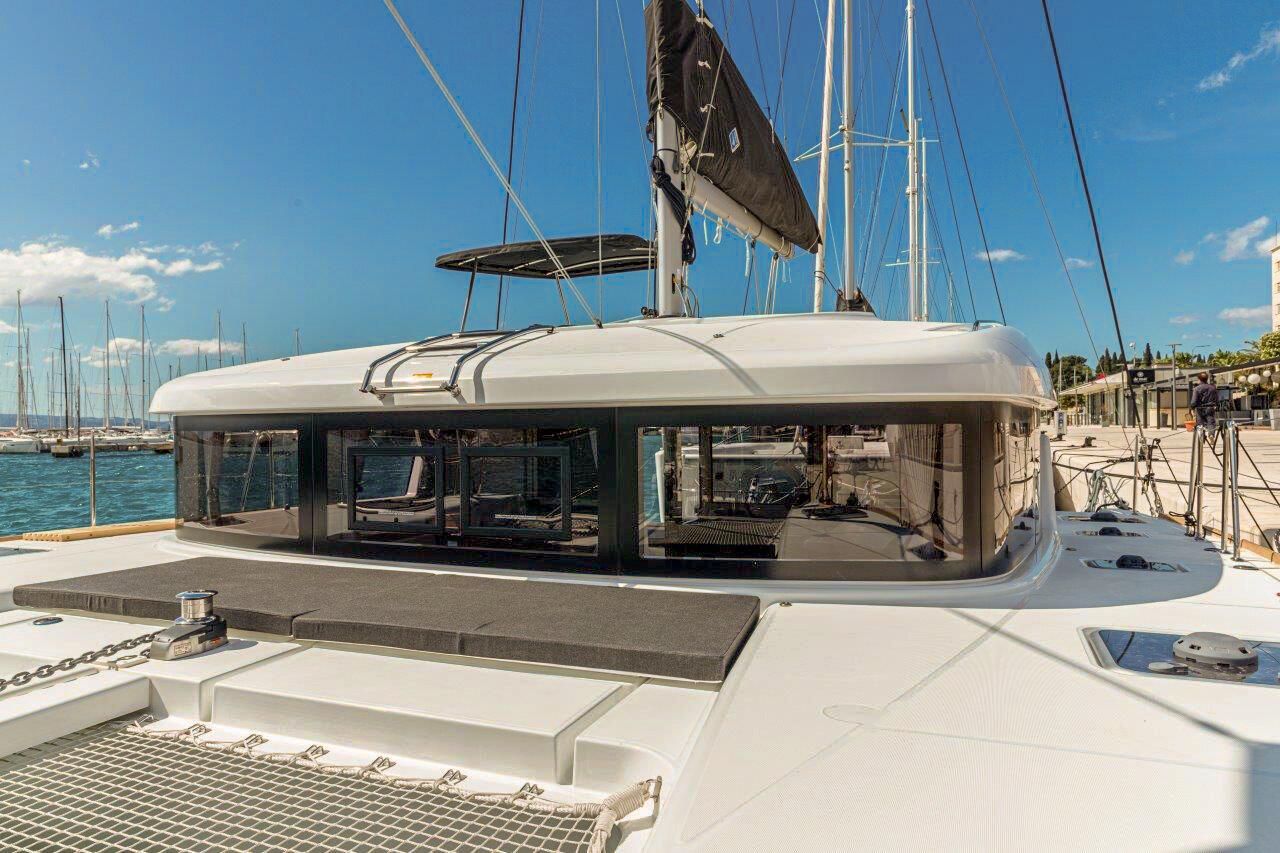 Book Lagoon 40 - 4 + 2 cab Catamaran for bareboat charter in ACI Marina Slano, Dubrovnik region, Croatia with TripYacht!, picture 10