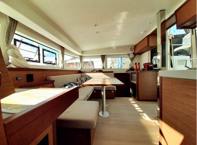 Lagoon 40 - 4 + 2 cab, picture 5