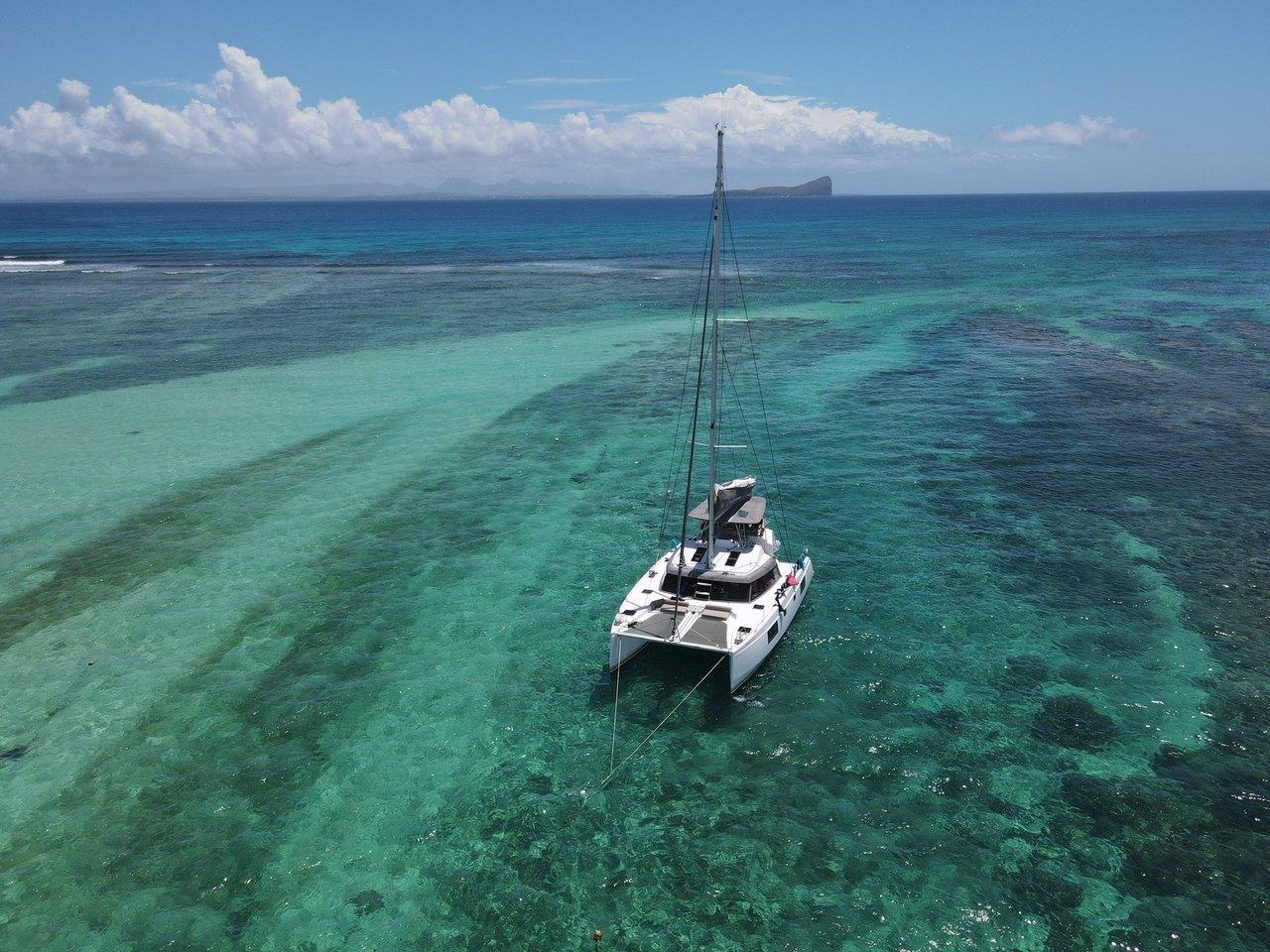 Book Nautitech 46 Fly Catamaran for bareboat charter in La Balise Marina, Mauritius, Mauritius with TripYacht!, picture 6