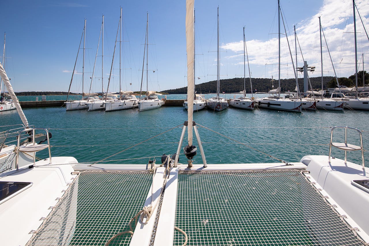 Book Lagoon 42 - 4 + 1 cab. Catamaran for bareboat charter in Pula, ACI Marina Pomer, Istra, Croatia with TripYacht!, picture 4