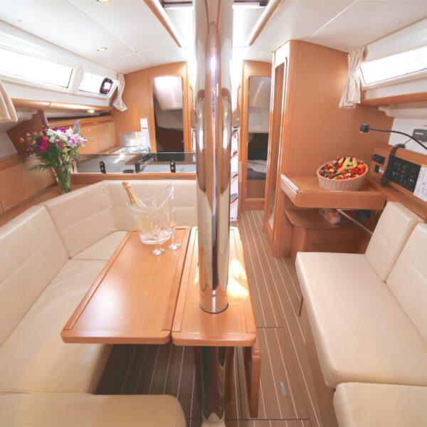 Sun Odyssey 36i, picture 4