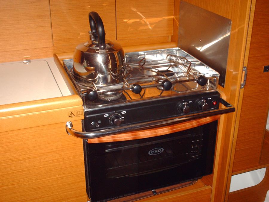 Sun Odyssey 36i, picture 5