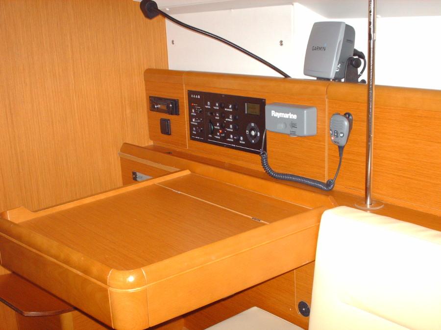 Sun Odyssey 36i, picture 6