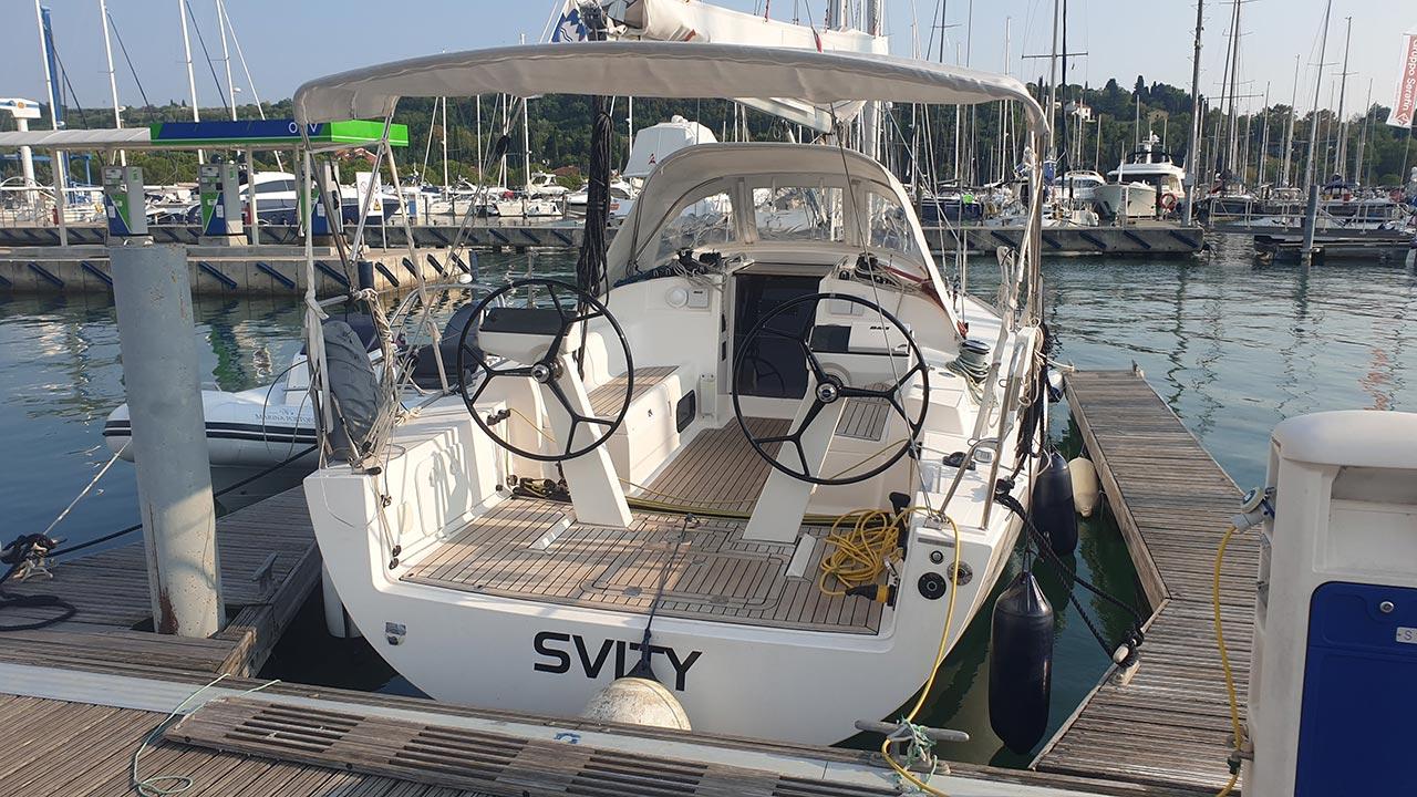 Book Salona 33 Sailing yacht for bareboat charter in Marina Portorož, Primorska , Slovenia with TripYacht!, picture 1