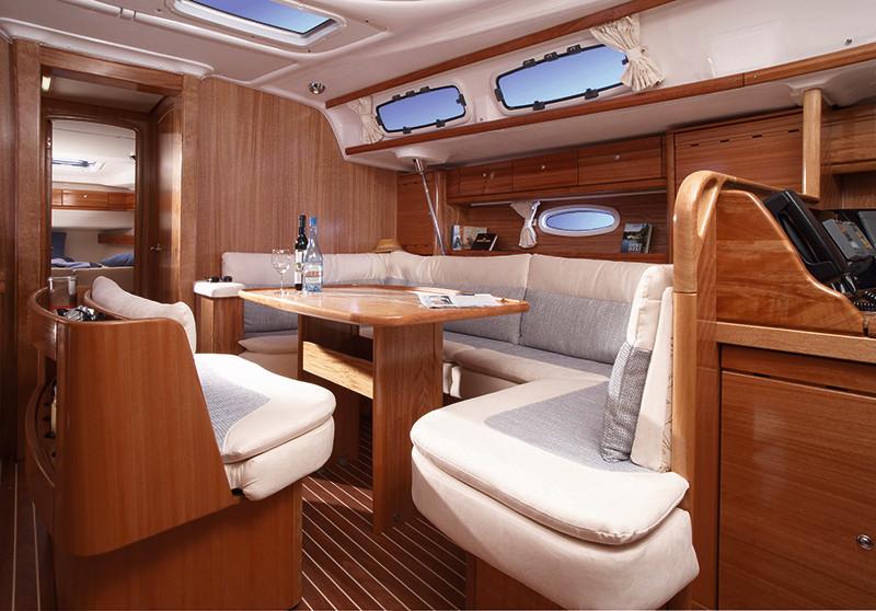 Bavaria 46 Cruiser, picture 4