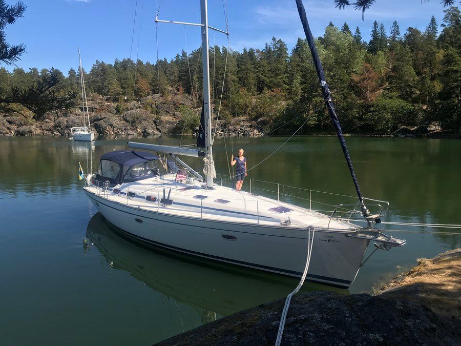 Book Bavaria 46 Cruiser Sailing yacht for bareboat charter in Bullandö Marina, Uppland, Sweden with TripYacht!, picture 3