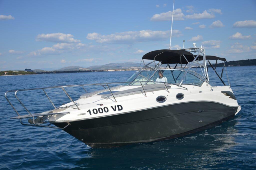 Book Sea Ray 275 Amberjack Motor boat for bareboat charter in Tribunj D-Marin, Šibenik region, Croatia with TripYacht!, picture 15