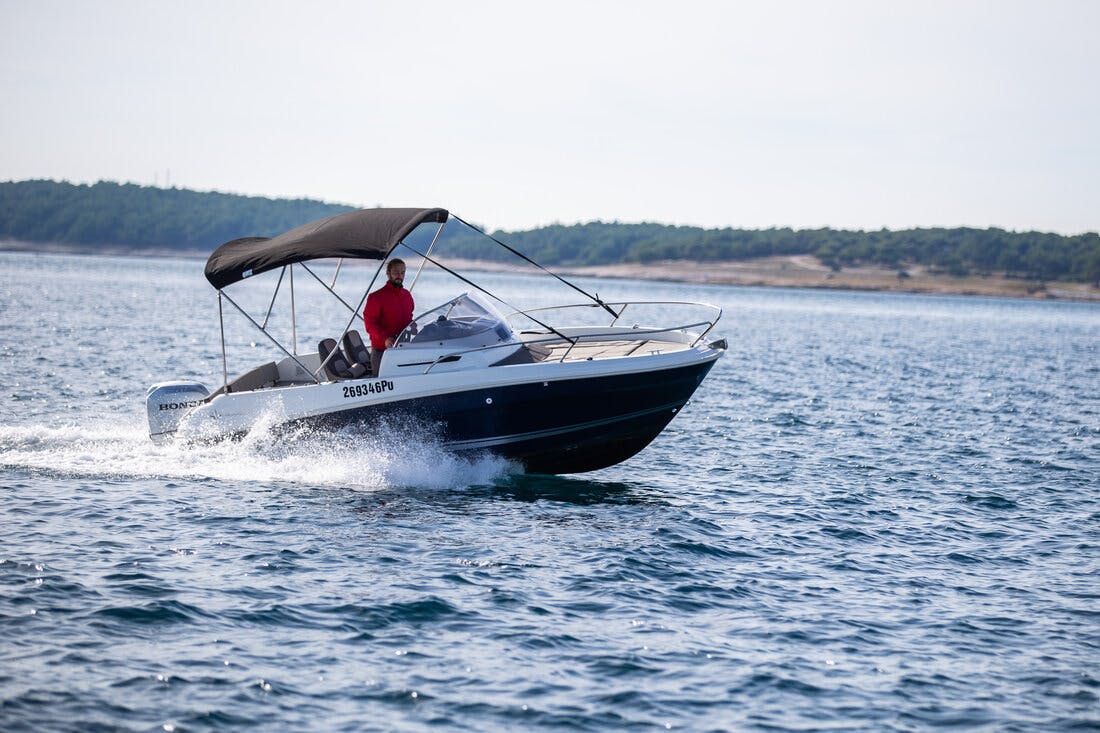Book Cap Camarat 5.5 WA Motor boat for bareboat charter in Marina Medulin, Istra, Croatia with TripYacht!, picture 1