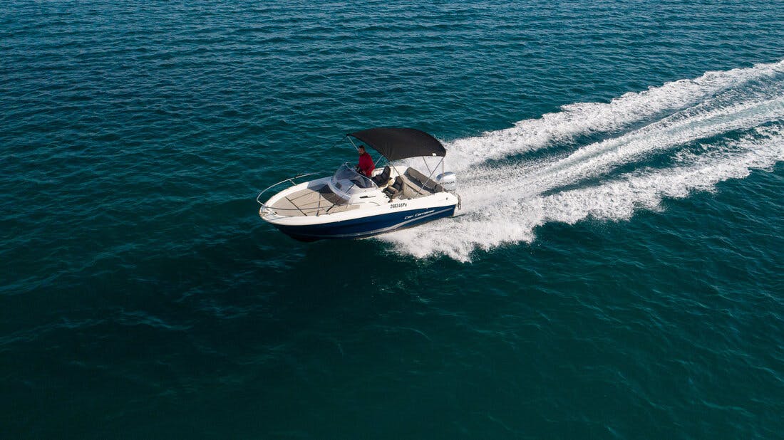 Book Cap Camarat 5.5 WA Motor boat for bareboat charter in Marina Medulin, Istra, Croatia with TripYacht!, picture 6