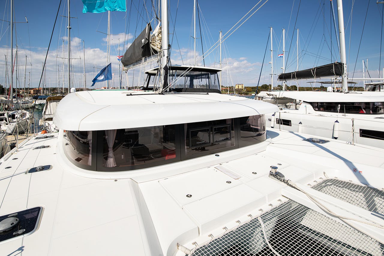 Book Lagoon 42 - 4 + 1 cab. Catamaran for bareboat charter in Pula, ACI Marina Pomer, Istra, Croatia with TripYacht!, picture 6