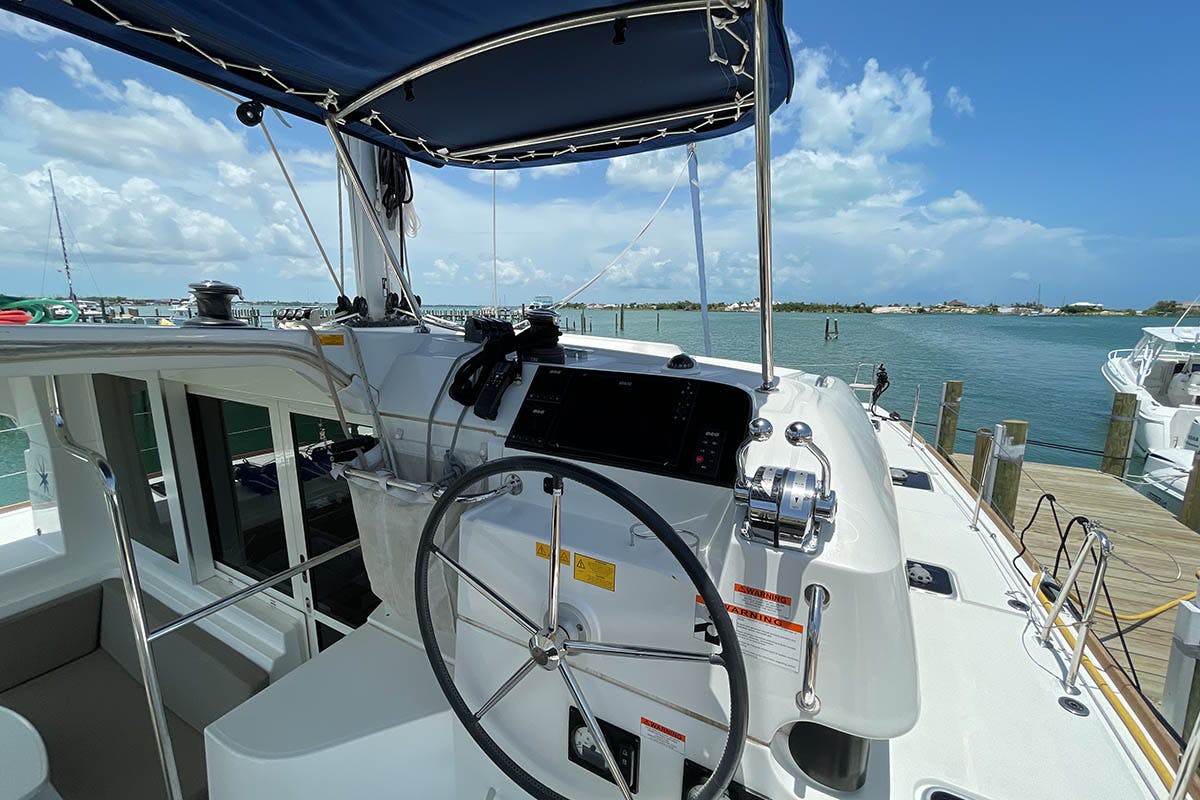Book Lagoon 40 - 4 + 2 cab Catamaran for bareboat charter in Marsh Harbour, Conch Inn Marina, Abaco Islands, Bahamas with TripYacht!, picture 4