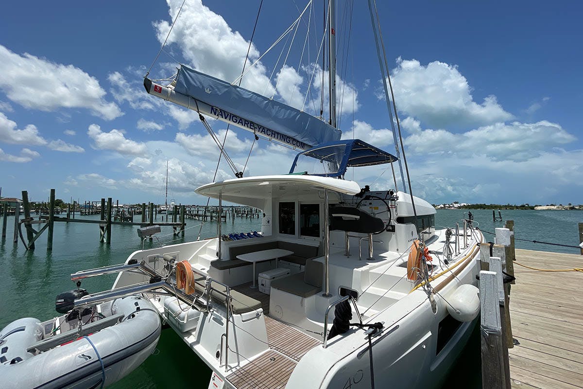 Book Lagoon 40 - 4 + 2 cab Catamaran for bareboat charter in Marsh Harbour, Conch Inn Marina, Abaco Islands, Bahamas with TripYacht!, picture 6