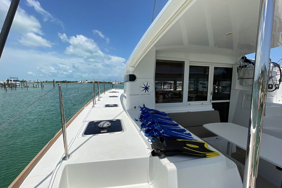 Book Lagoon 40 - 4 + 2 cab Catamaran for bareboat charter in Marsh Harbour, Conch Inn Marina, Abaco Islands, Bahamas with TripYacht!, picture 11