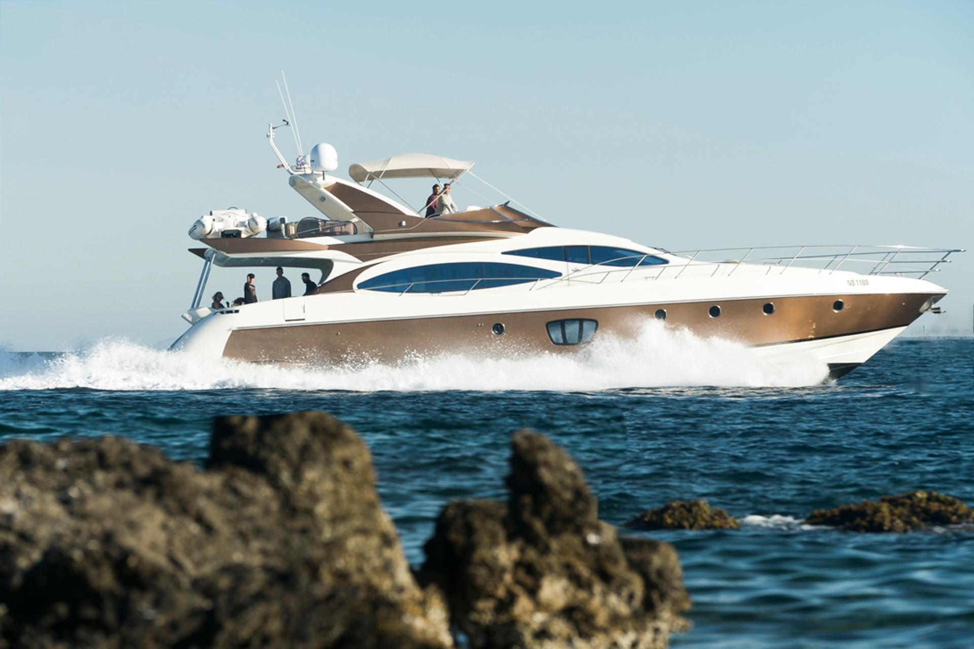 Book Azimut 68 - 4 + 1 cab. Luxury motor yacht for bareboat charter in Athens, Alimos marina, Athens area/Saronic/Peloponese, Greece with TripYacht!, picture 7