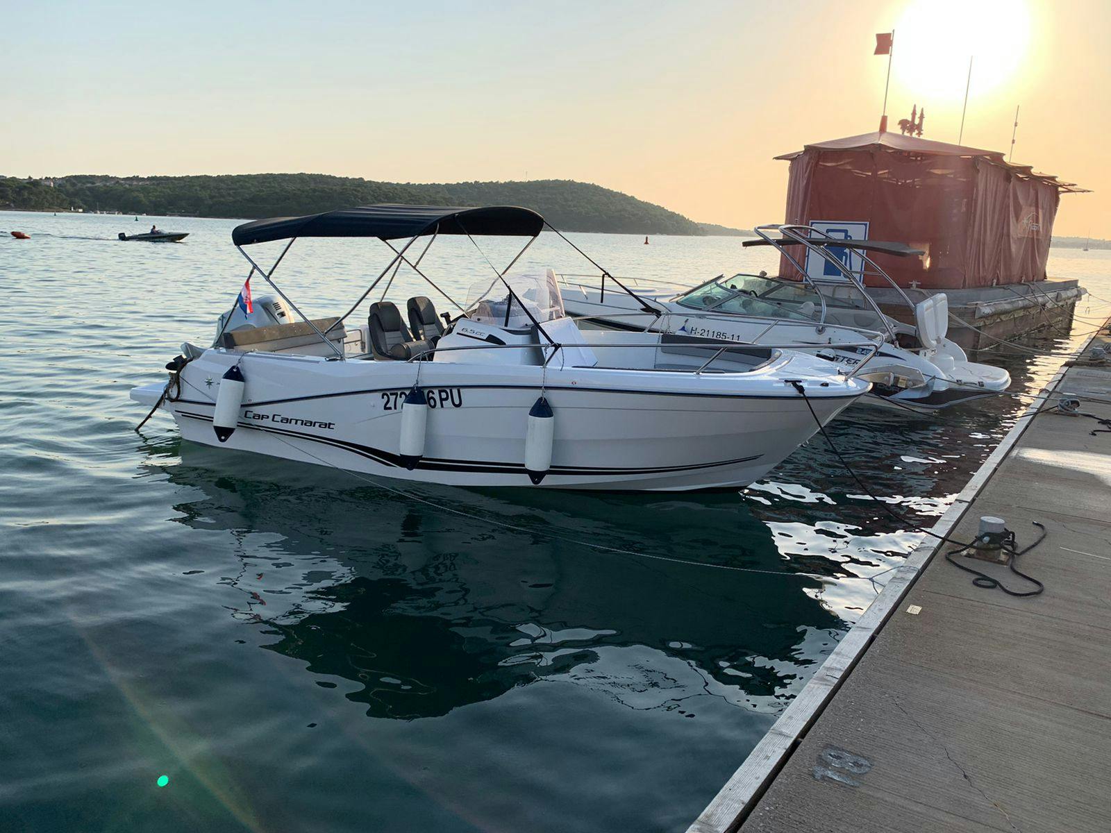 Book Cap Camarat 6.5 CC Motor boat for bareboat charter in Marina Tehnomont Veruda, Pula, Istra, Croatia with TripYacht!, picture 7