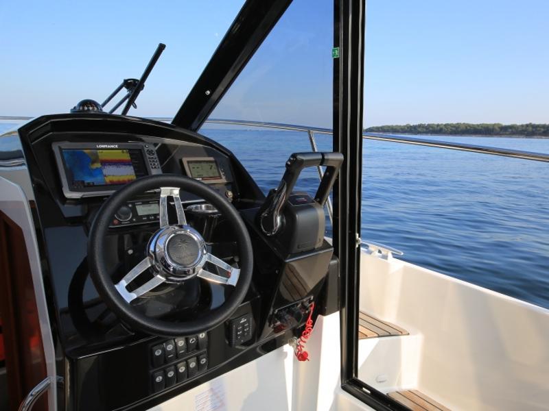 Merry Fisher 895, picture 12