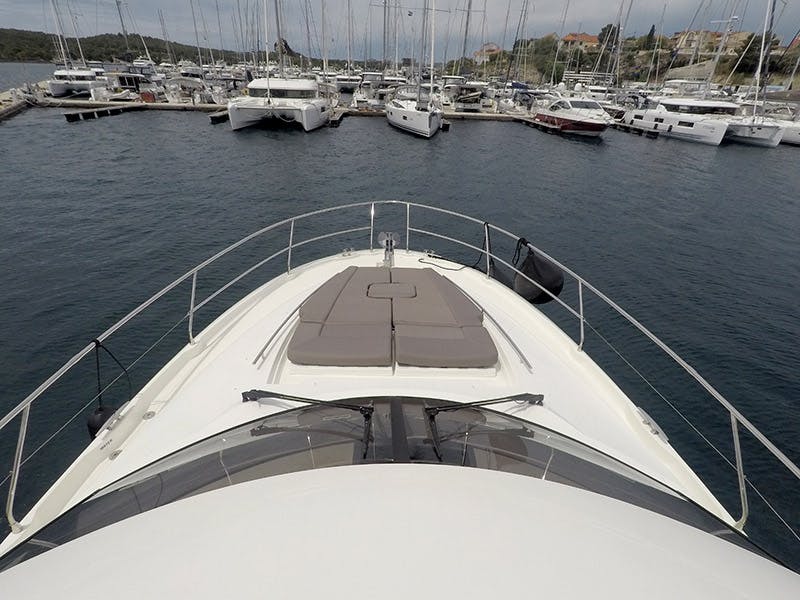 Book Prestige 500 Fly - 3 + 1 cab. Motor yacht for bareboat charter in Marina Mandalina, Sibenik, Šibenik region, Croatia with TripYacht!, picture 11
