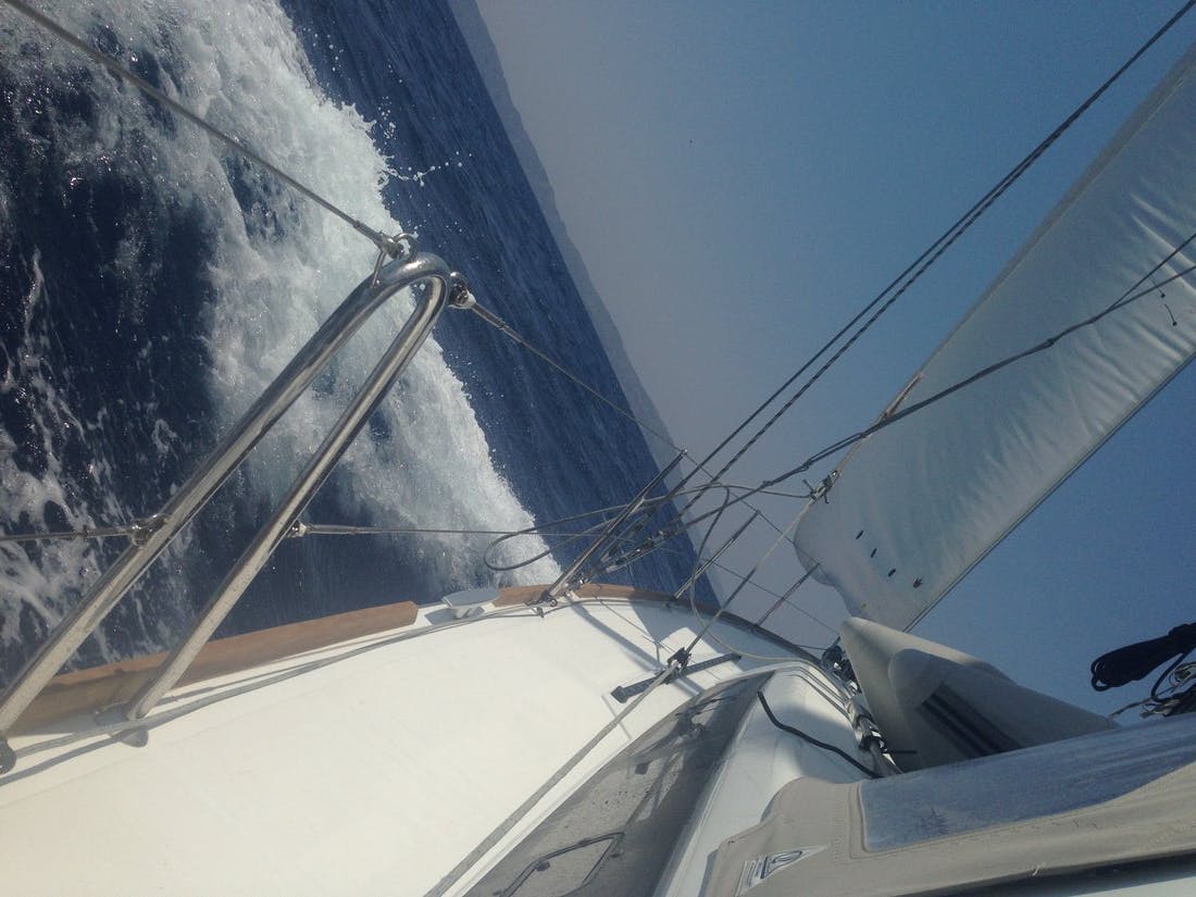 Book Oceanis 45 - 4 cab. Sailing yacht for bareboat charter in Paros, Cyclades, Greece with TripYacht!, picture 6