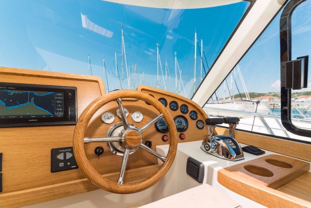 Book Adriana 36 Motor yacht for bareboat charter in Murter, ACI Marina Jezera, Šibenik region, Croatia with TripYacht!, picture 17