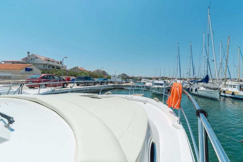 Book Adriana 36 Motor yacht for bareboat charter in Murter, ACI Marina Jezera, Šibenik region, Croatia with TripYacht!, picture 6