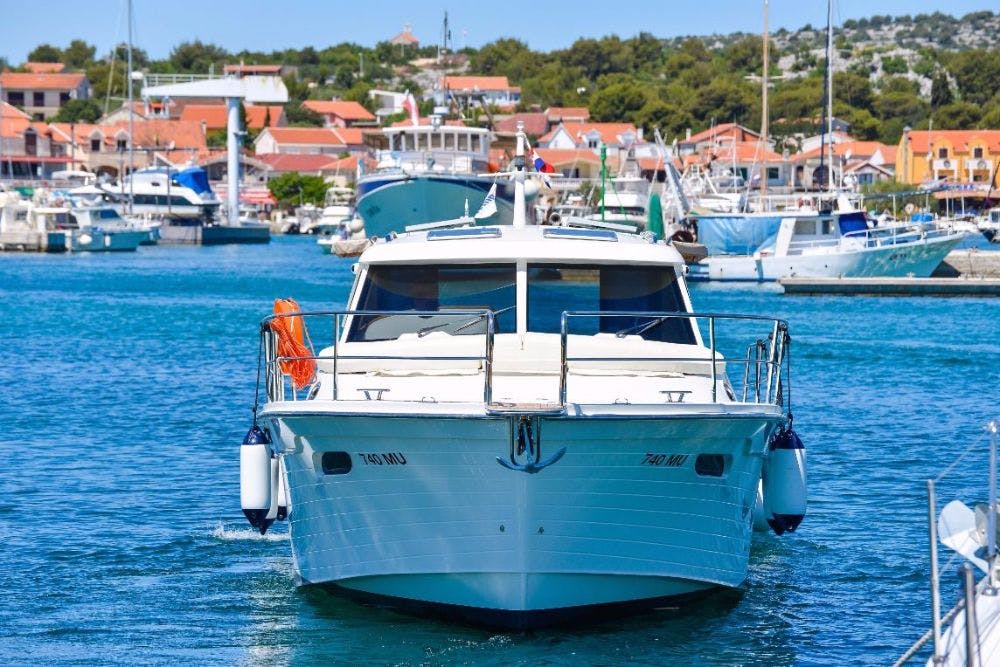 Book Adriana 36 Motor yacht for bareboat charter in Murter, ACI Marina Jezera, Šibenik region, Croatia with TripYacht!, picture 3