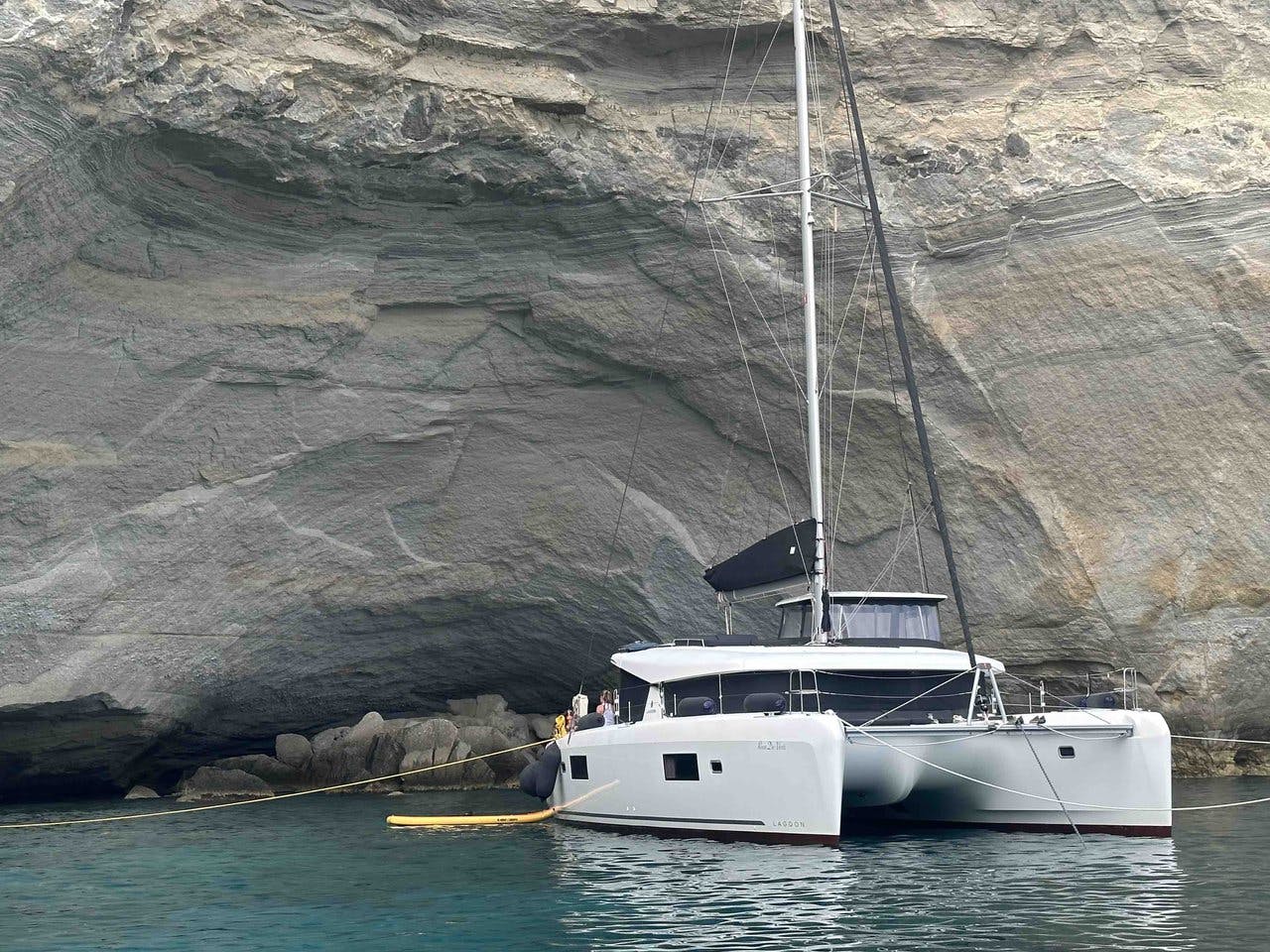 Book Lagoon 42 - 4 + 1 cab. Catamaran for bareboat charter in Paros, Cyclades, Greece with TripYacht!, picture 15