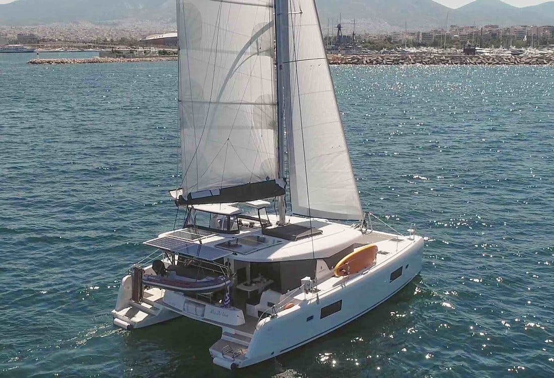 Book Lagoon 42 - 4 + 1 cab. Catamaran for bareboat charter in Paros, Cyclades, Greece with TripYacht!, picture 3