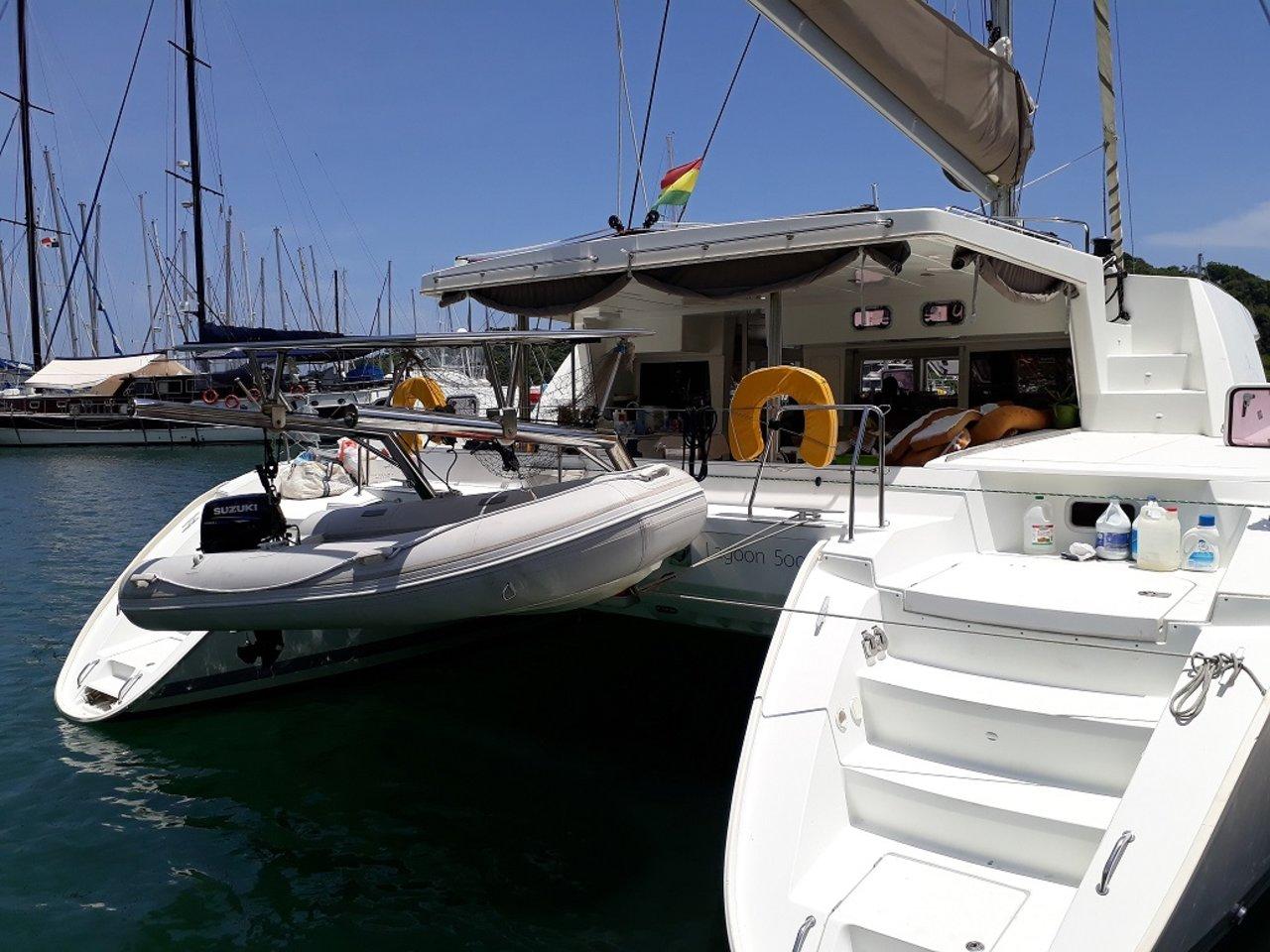 Book Lagoon 500 - 4 cab. Catamaran for bareboat charter in San Blas, Corazon de Jesus, San Blas, Panama with TripYacht!, picture 18