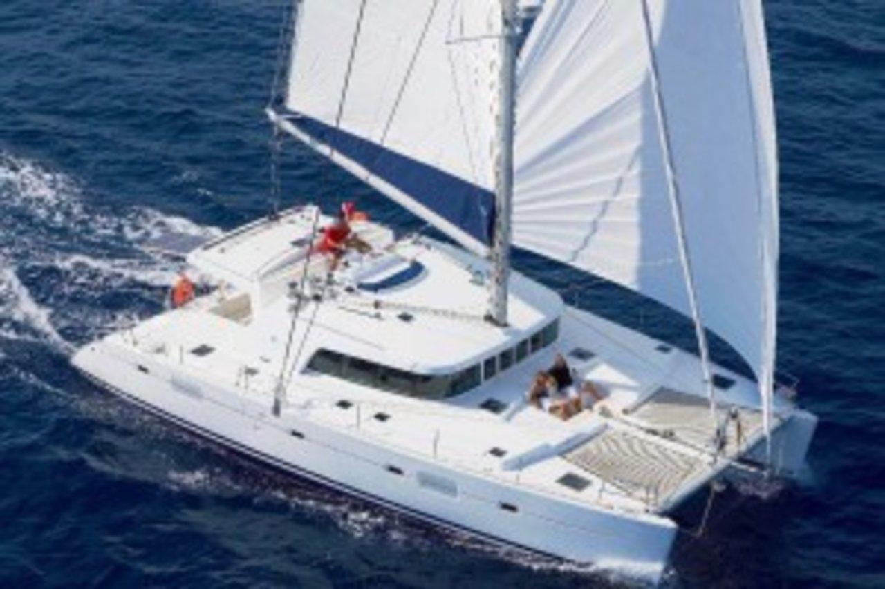 Book Lagoon 500 - 4 cab. Catamaran for bareboat charter in San Blas, Corazon de Jesus, San Blas, Panama with TripYacht!, picture 10