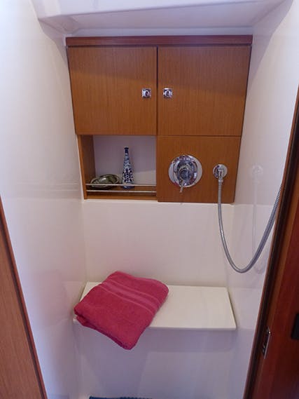 Book Bavaria Cruiser 46 - 4 cab. Sailing yacht for bareboat charter in Procida, Campania, Italy with TripYacht!, picture 13