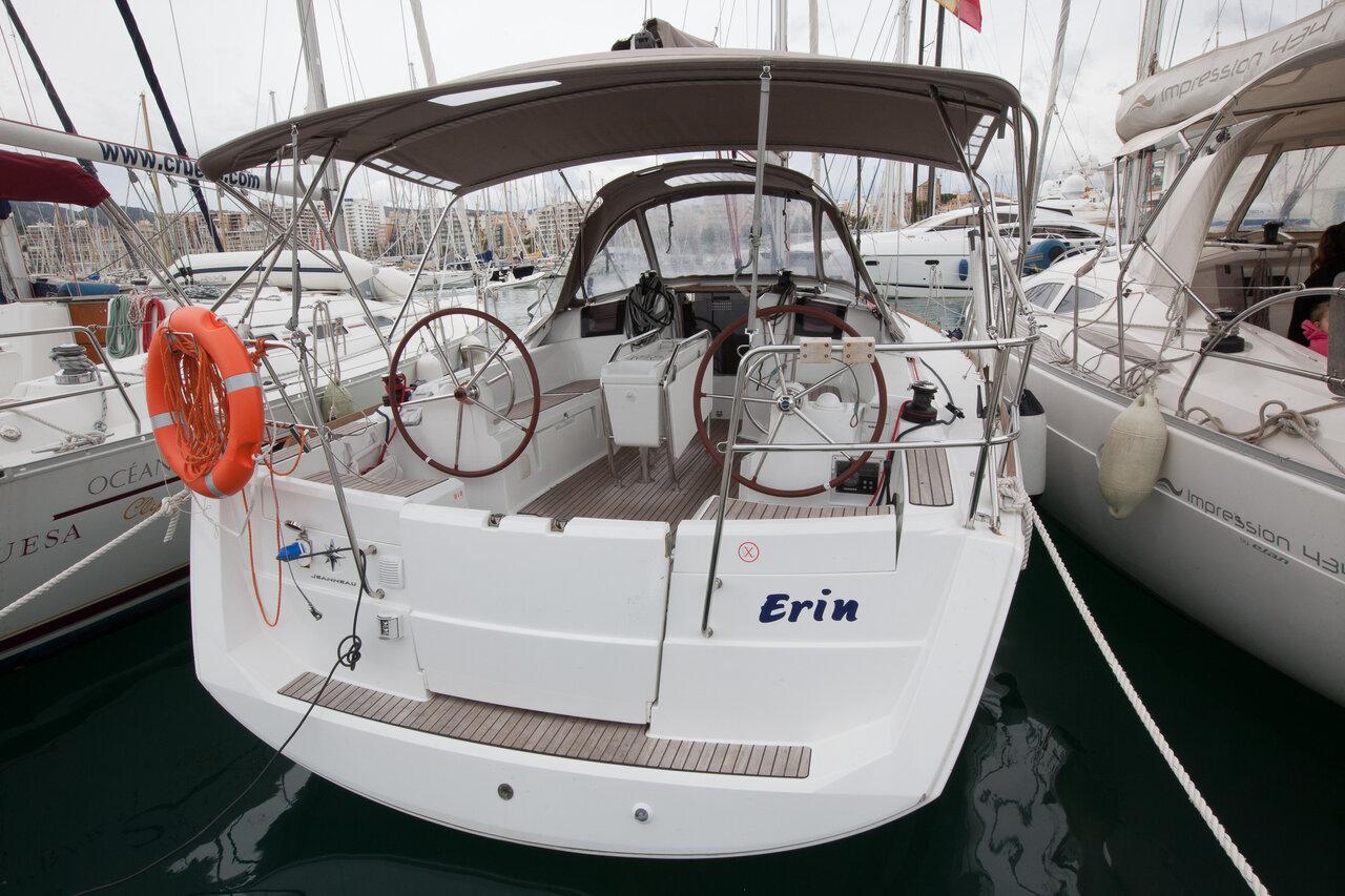 Sun Odyssey 379, picture 1