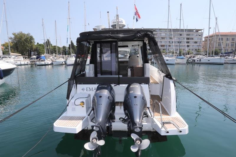 Book Merry Fisher 895 Motor boat for bareboat charter in ACI Marina Pula, Istra, Croatia with TripYacht!, picture 4