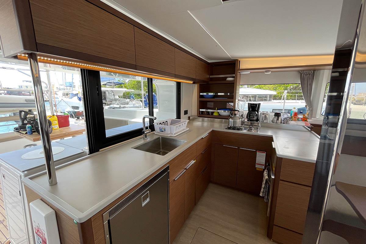 Lagoon 46 - 4 + 2 cab., picture 11