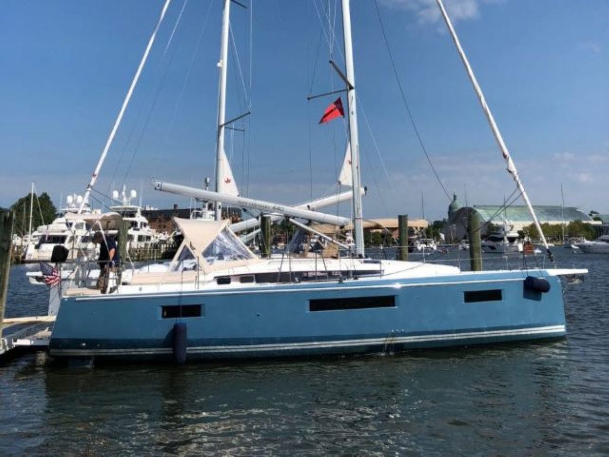 Book Sun Odyssey 440 - 3 cab. Sailing yacht for bareboat charter in Annapolis, Chesapeake Bay, Chesapeake Bay, USA with TripYacht!, picture 3