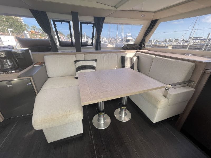 Book Fountaine Pajot Isla 40 - 3 cab. Catamaran for bareboat charter in St. Petersburg, Vinoy Marina, Florida, USA with TripYacht!, picture 6