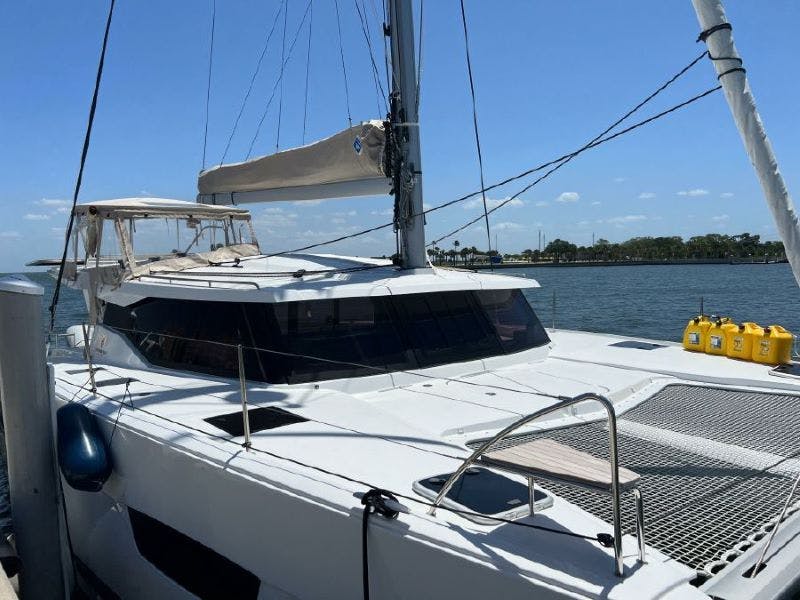 Book Fountaine Pajot Isla 40 - 3 cab. Catamaran for bareboat charter in St. Petersburg, Vinoy Marina, Florida, USA with TripYacht!, picture 3