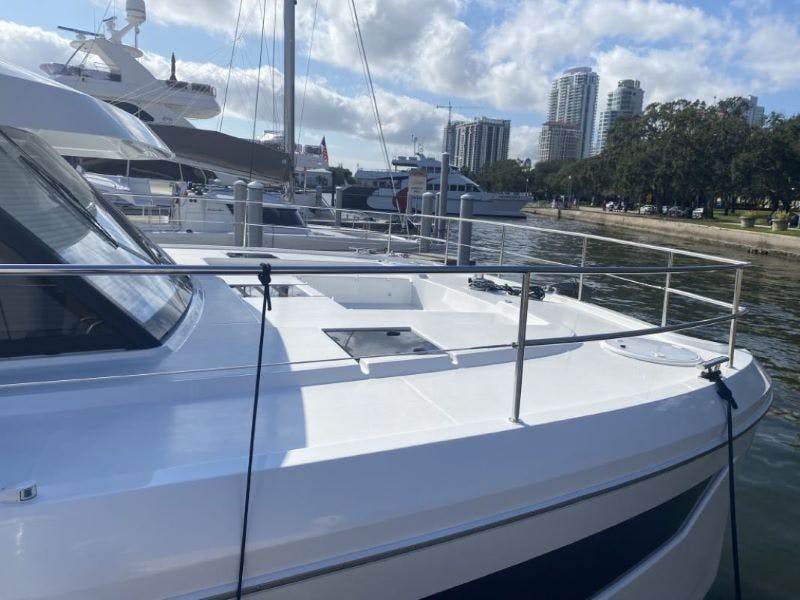 Book Fountaine Pajot MY6 Power catamaran for bareboat charter in St. Petersburg, Vinoy Marina, Florida, USA with TripYacht!, picture 5