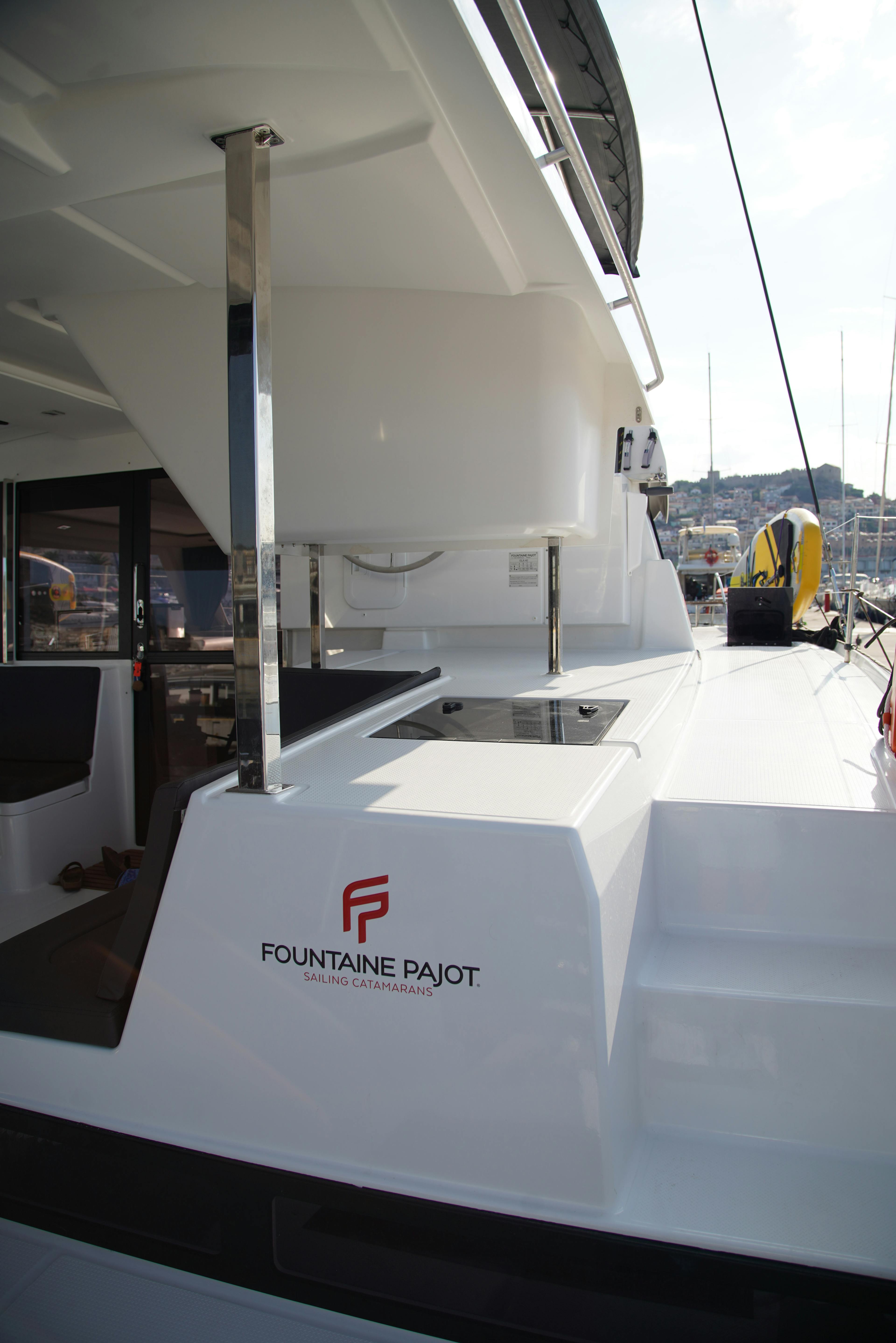 Book Fountaine Pajot Isla 40 - Quatuor Catamaran for bareboat charter in Port of Kavala, Northern Greece/Aegean, Greece with TripYacht!, picture 39