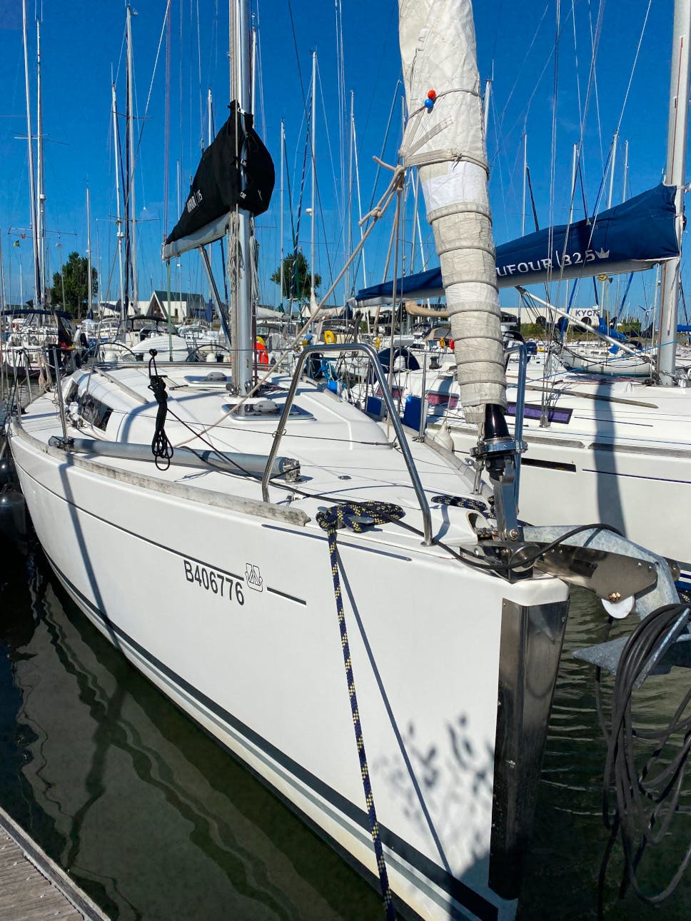 Dufour 335 GL, picture 4