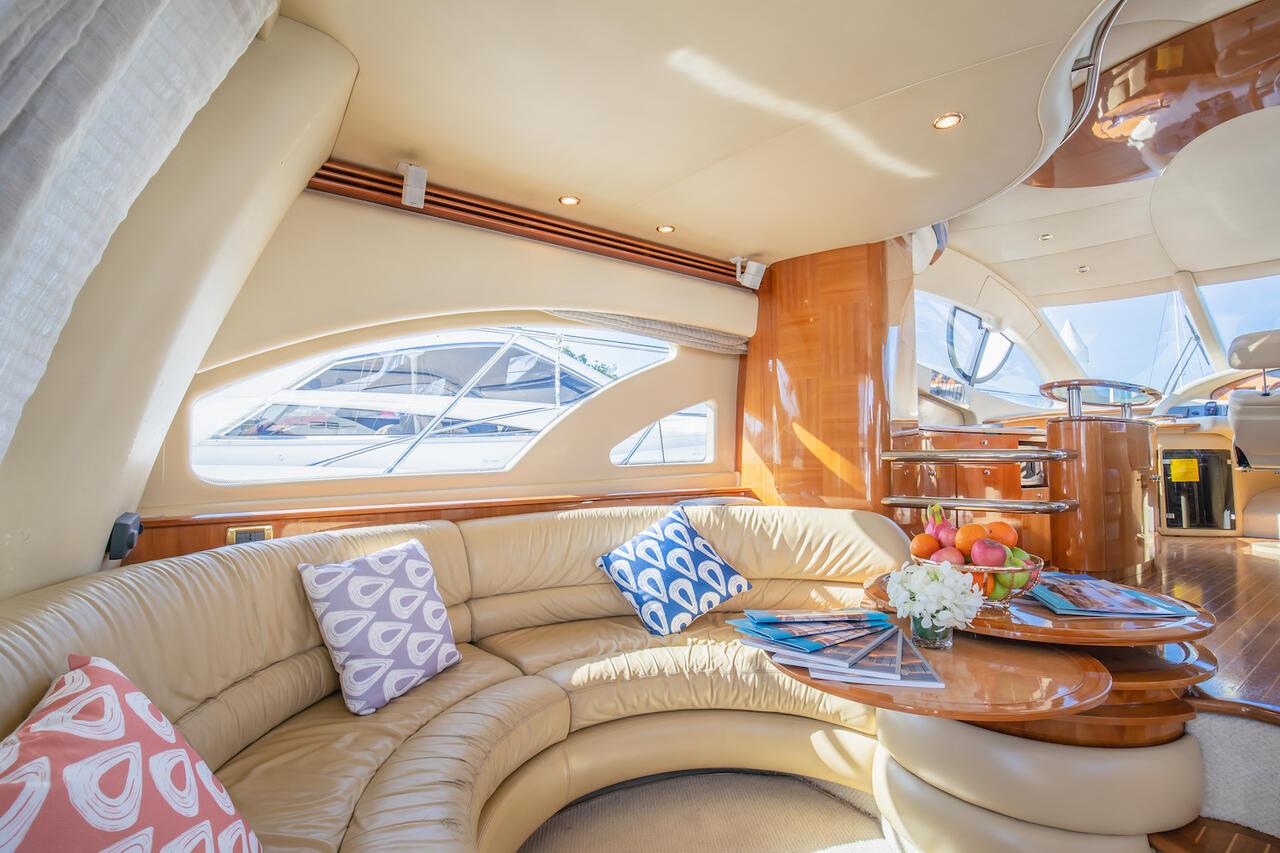 Azimut 55, picture 13