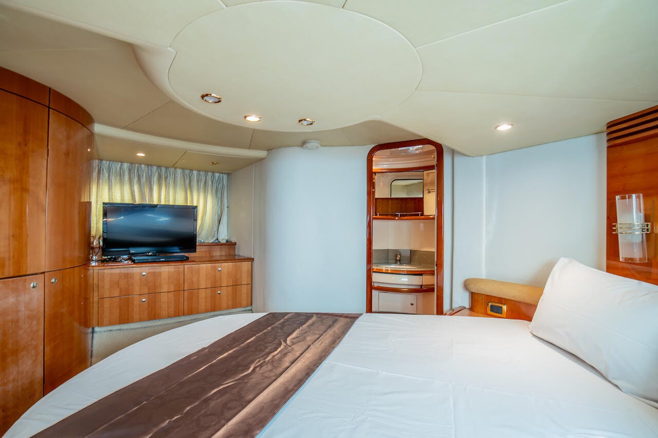 Book Azimut 55 Motor yacht for bareboat charter in Phuket, Ao Po Grand Marina, Phuket, Thailand  with TripYacht!, picture 17