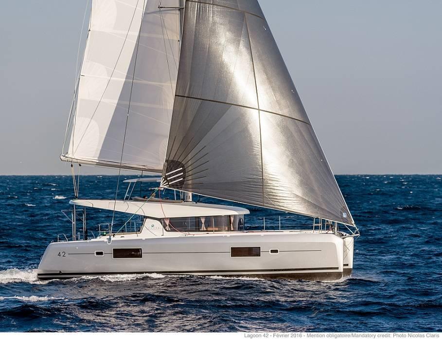 Lagoon 42 - 4 + 2 cab., picture 4