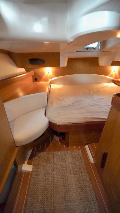Sun Odyssey 42 DS - 2 cab., picture 8