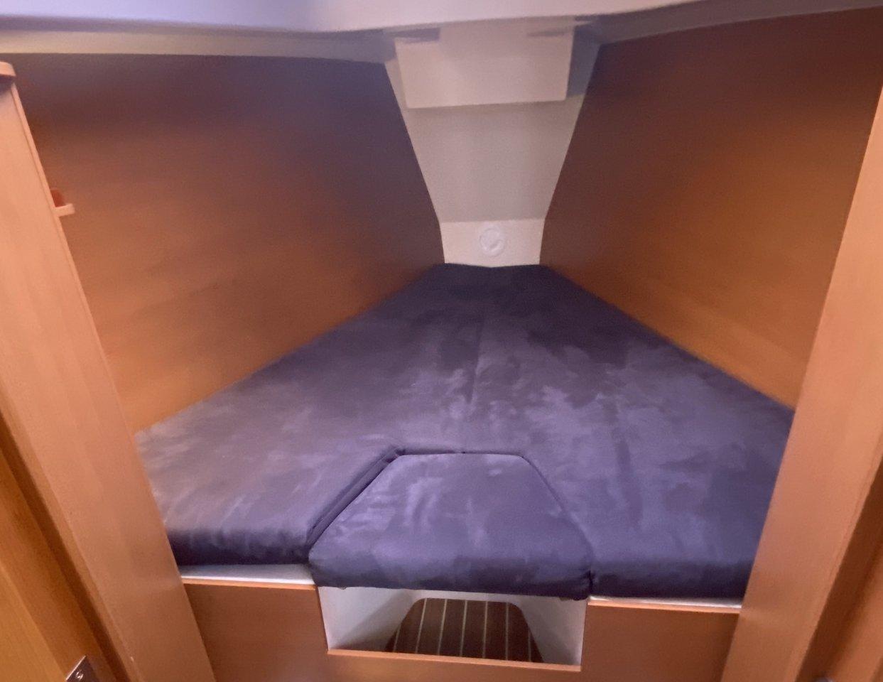 Hanse 325, picture 5