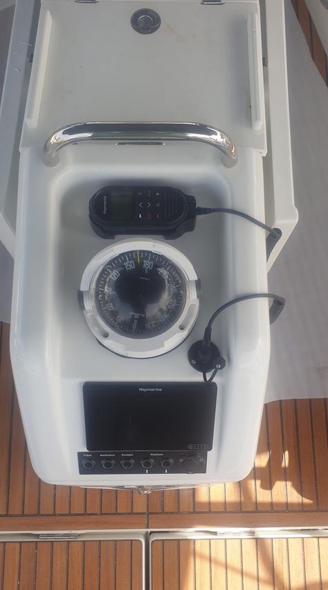 Sun Odyssey 410 - 3 cab., picture 6