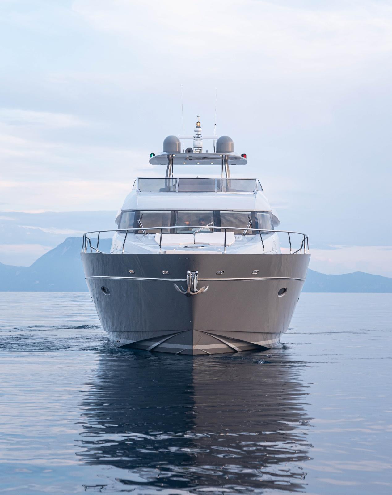 Royal Denship 85, picture 6