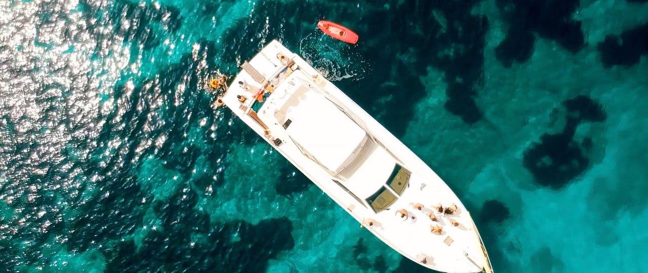 Book Ferretti Yachts 175 Fly Motor yacht for bareboat charter in Palma de Mallorca, La Lonja, Balearic Islands, Spain with TripYacht!, picture 6