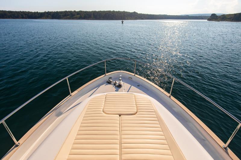 Greenline 33, picture 8