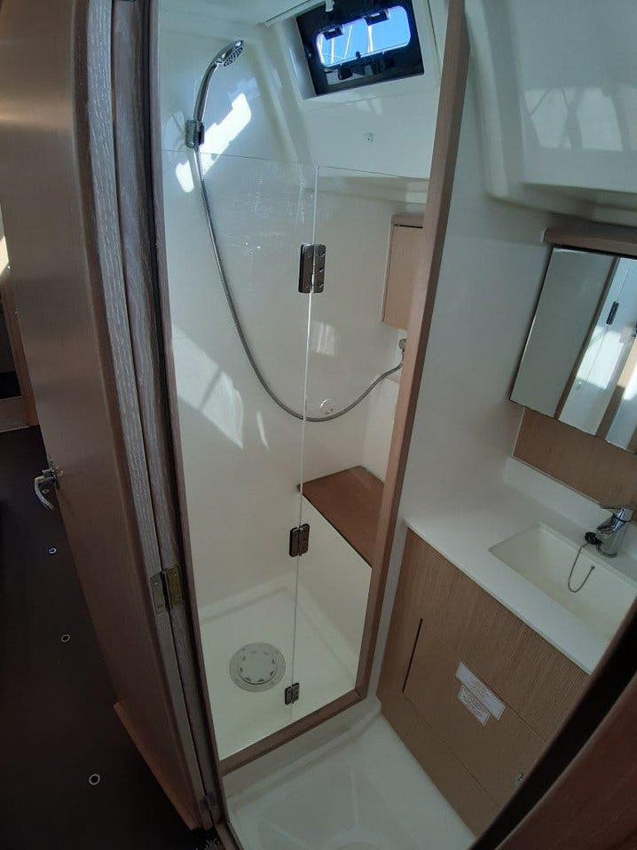Book Bavaria C45 - 4 cab. Sailing yacht for bareboat charter in Phuket, Yacht Haven Marina, Phuket, Thailand  with TripYacht!, picture 16